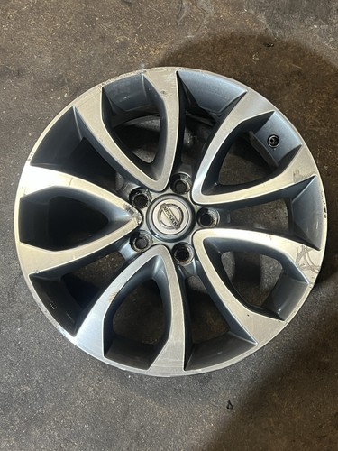 Nissan juke alloy wheel - wheel, 17”