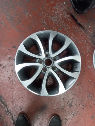 Nissan juke alloy wheel - juke,